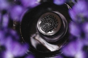 Инкогнито Рассыпчатые тени для век Sigil inspired Tammy Tanuka, тон "Инкогнито", локация Темный Замок.

 

 Техническая информация:

 Цвет: Яркий синеватый фиолет. Венец гаммы лавандовых. Мы верим, чт