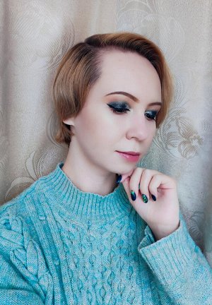 Дева Тысячи Клинков
