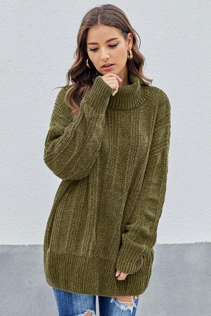 Зеленый вязаный свитер из мягкой "вельветовой" пряжи