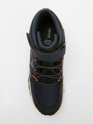 Детские ботинки J HIMALAYA BOY B ABX