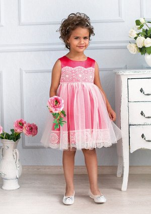 Ангелина Восхитительное нарядное платье для маленьких принцесс. Модель декорирована изумительным кружевом по лифу и юбке. Производитель оставляет за собой право изменения дизайна отделки, фурнитуры и 