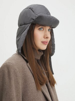 Женская шапка