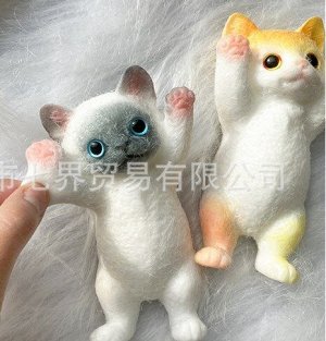Игрушка-антистресс Котенок