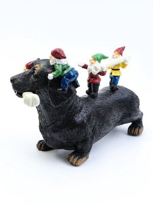 Садовая фигура "Такса с гномами" 20х9х15см
