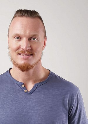 Джемпер Российский размер: 48 | 50 | 52
Рост: 176 | 176 | 182
Обхват груди: 96 | 100 | 104
Обхват талии: 84-86 | 88-90 | 92-94
Обхват шеи: 40 | 41 | 42
Артикул поставщика: 602029/1о
Состав: 100% хлопо