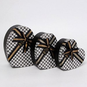 Набор подарочных коробок сердце 3 в 1, 22x20x9/19x17x7.5/16x13.5x6 см