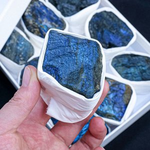 Натуральный серый лунный камень Лабрадорит необработанный