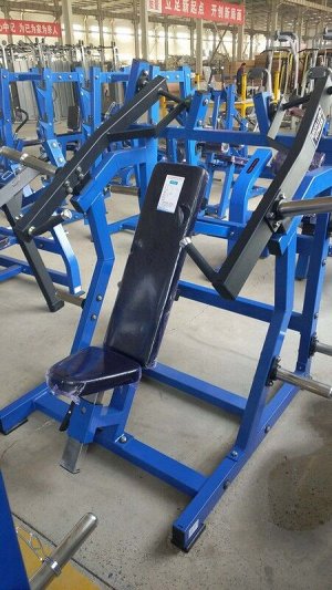 Жим от груди в наклоне Insight Fitness TM15
