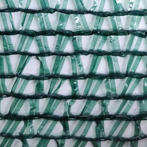 Сетка затеняющая полиэтилен, 2 x 10 мм, 300х5000 см, 40%, зеленая