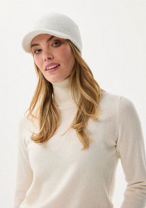 кепка 50%VISCOSE 30%POLY 10%POLYAMIDE 10%PE