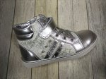 Ботинки для девочки