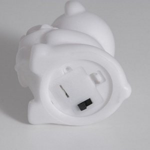 Фигурка светящаяся RISALUX «Мишка с розой», LED-ночник, 2 Вт, LR44, белый, 4?5.5?7 см
