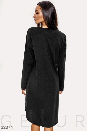 Асимметричное черное платье