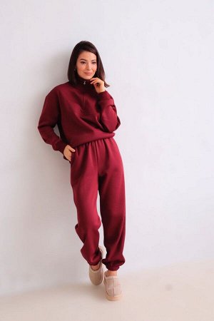 Костюм спортивный в винном оттенке (футер с начесом)