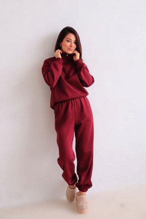Костюм спортивный в винном оттенке (футер с начесом)