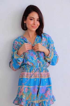 Комбинезон + ДЛИНА: 75 (+-3) см.
+ СОСТАВ: ПЭ 80%, вискоза 20%
+ ПАРАМЕТРЫ МОДЕЛИ: 81/60/91, рост модели 165 см.
+ ОБРАЗЕЦ НА МОДЕЛИ: 42-44