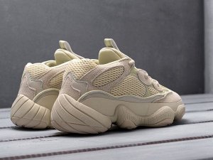 Кроссовки  Yeezy 500