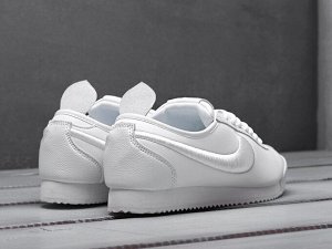 Кроссовки  Cortez Nylon 72