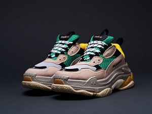 Кроссовки  Triple S