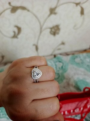 Серебряное кольцо с фианитами
