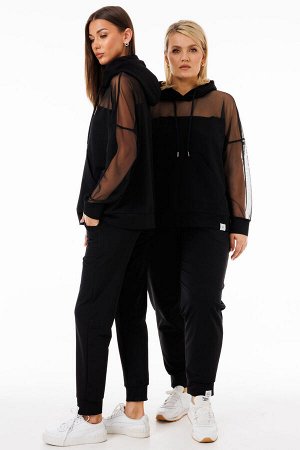 Костюм Костюм Kivviwear 4289404005 черный 
Состав: ПЭ-26%; Хлопок-72%; Эластан-2%;
Сезон: Весна
Рост: 170

Объедините свободу движений и модный лук в этом спортивном костюме, состоящем из худи свобод