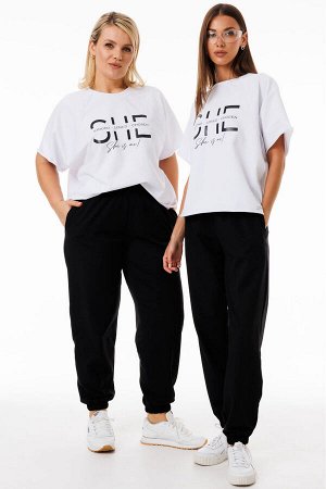 Костюм Костюм Kivviwear 4267418410 белый 
Состав: Хлопок-92%; Эластан-8%;
Сезон: Весна
Рост: 170

Обновите свой гардероб с нашим спортивным костюмом, созданным для ценителей комфорта и современного д