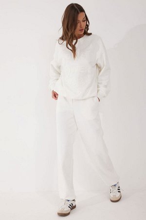 Костюм LYUSHe 4054 молоко