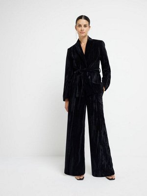 Бархатный блейзер River Island с поясом и запахом