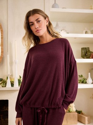 Berry Red - ребристый трикотажный топ для дома