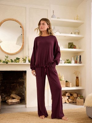 Berry Red - ребристый трикотажный топ для дома
