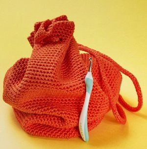 Крючок вязальный с эргономичной пластиковой ручкой addiSwing №5.5 длина 16 см