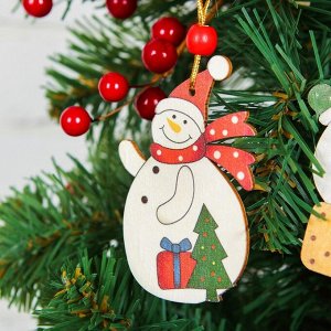 Подвеска новогодняя «Снеговик с подарочками», МИКС