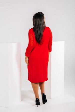 Красное платье из креп дайвинга