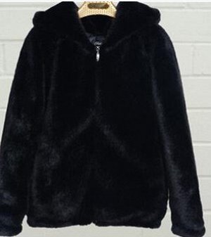 Куртка Куртка, оформленная длинными рукавами и капюшоном, имитация норки/полиэстер. Размер (обхват груди, длина изделия, см): S (100,60), M (104,61), L (108,62), XL (112,63), 2XL (116,64), 3XL (120,65