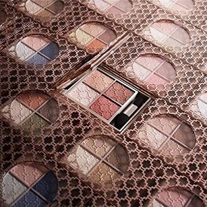 KAO VISEE Glossy Rich Eyes - кремовые тени с ухаживающими увлажняющими компонентами