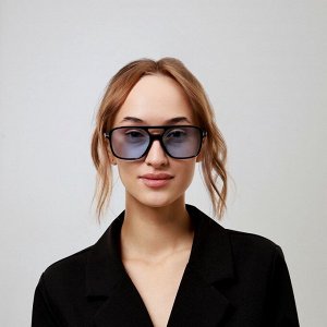 Очки солнцезащитные, uv 375, линза 4.4x5.5 см, ширина 14.7 см, дужка 14.2 см, голубые
