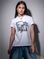 Футболка женская трикотажная с принтом