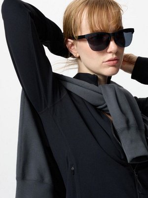 UNIQLO - спортивные солнцезащитные очки в квадратной полуоправе