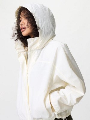 UNIQLO - короткая ветрозащитная куртка со встроенным капюшоном - 01 OFFWHITE