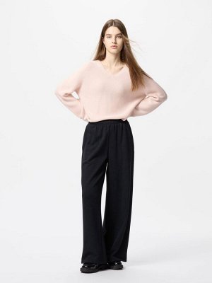 UNIQLO — свитер из 3D хлопка с V-образным вырезом свободного силуэта