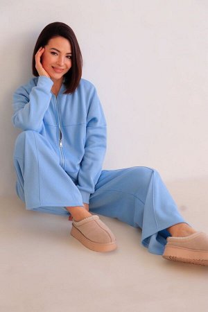 Костюм спортивный голубой (футер с начесом)
