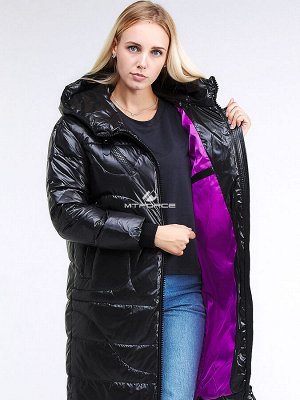 Женская зимняя молодежная куртка с капюшоном черного цвета 9131_01Ch