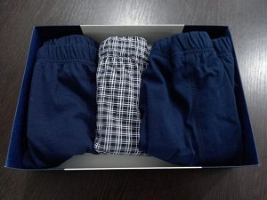 Подарочный набор для мужчины состоящий из 3 штук трусов в подарочной коробке НАШЕ
