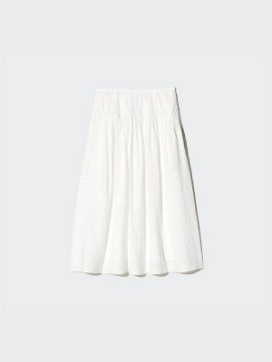 UNIQLO - объемная юбка-макси из ткани сирсакер, укороченная длина  - 01 OFFWHITE