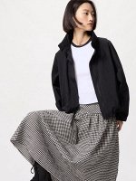 UNIQLO - короткая ветрозащитная куртка со встроенным капюшоном - 09 BLACK
