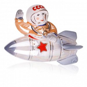 Фарфоровая елочная игрушка "Ракета с космонавтом"