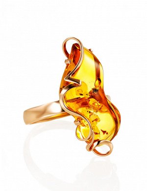 Нарядное золотое кольцо с натуральным балтийским янтарём «Риальто», 906209120