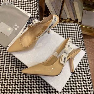 Босоножки женские кожаные