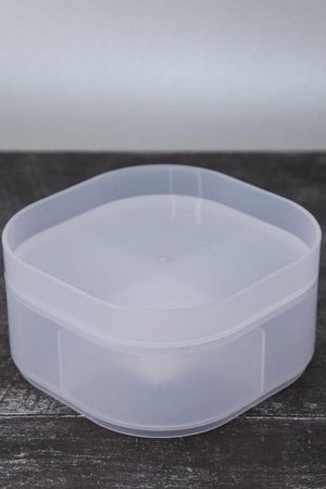 Коробка для хранения "Classic", colorless 12,3 х 12,3 х 6,2 см (4 отделения)