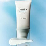 SKIN1004 Солнцезащитная крем-сыворотка MADAGASCAR CENTELLA HYALU-CICA WATER-FIT SUN SERUM SPF 50 PA++++ 50 мл